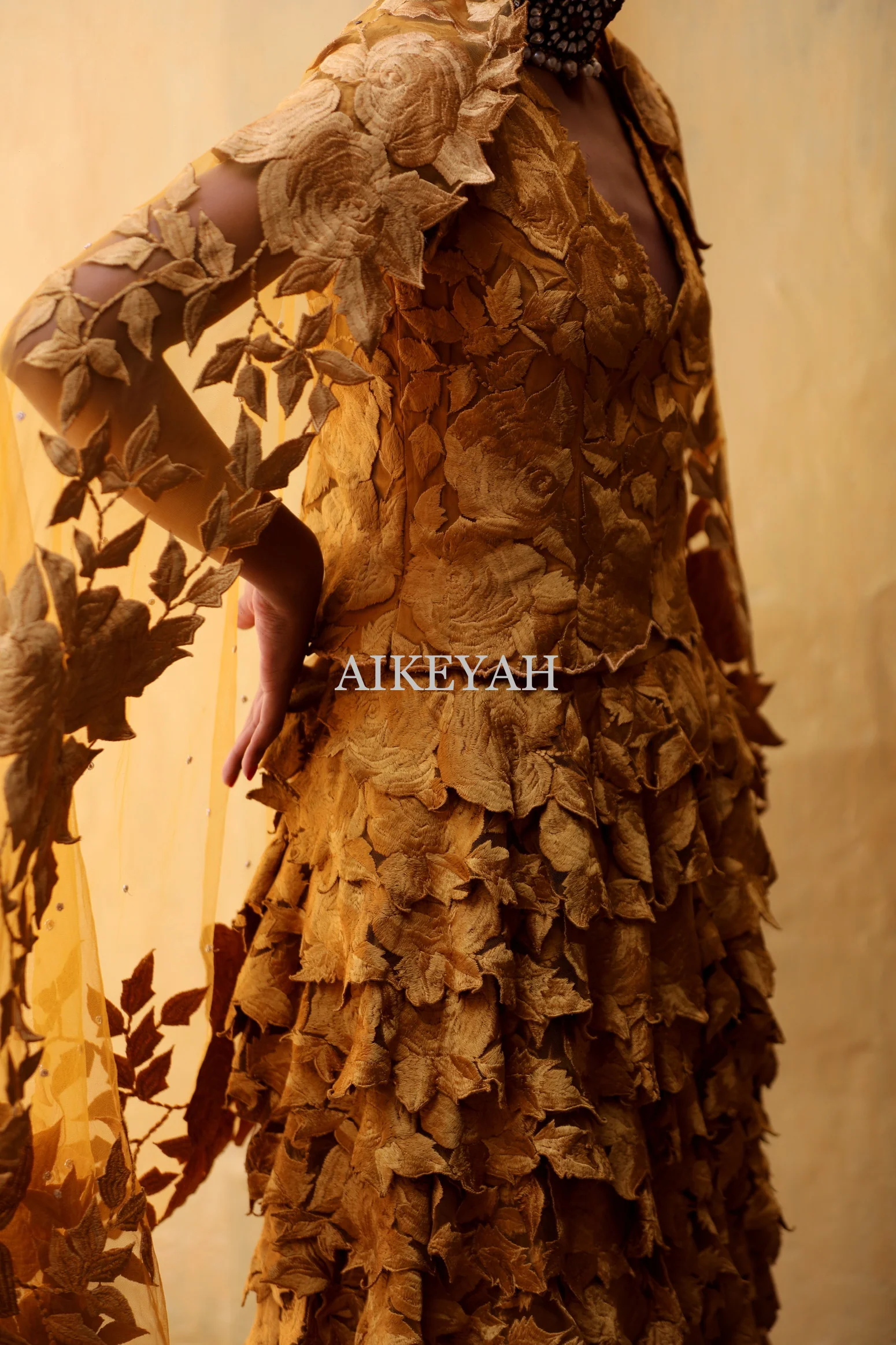 Aaliyah - Image 8