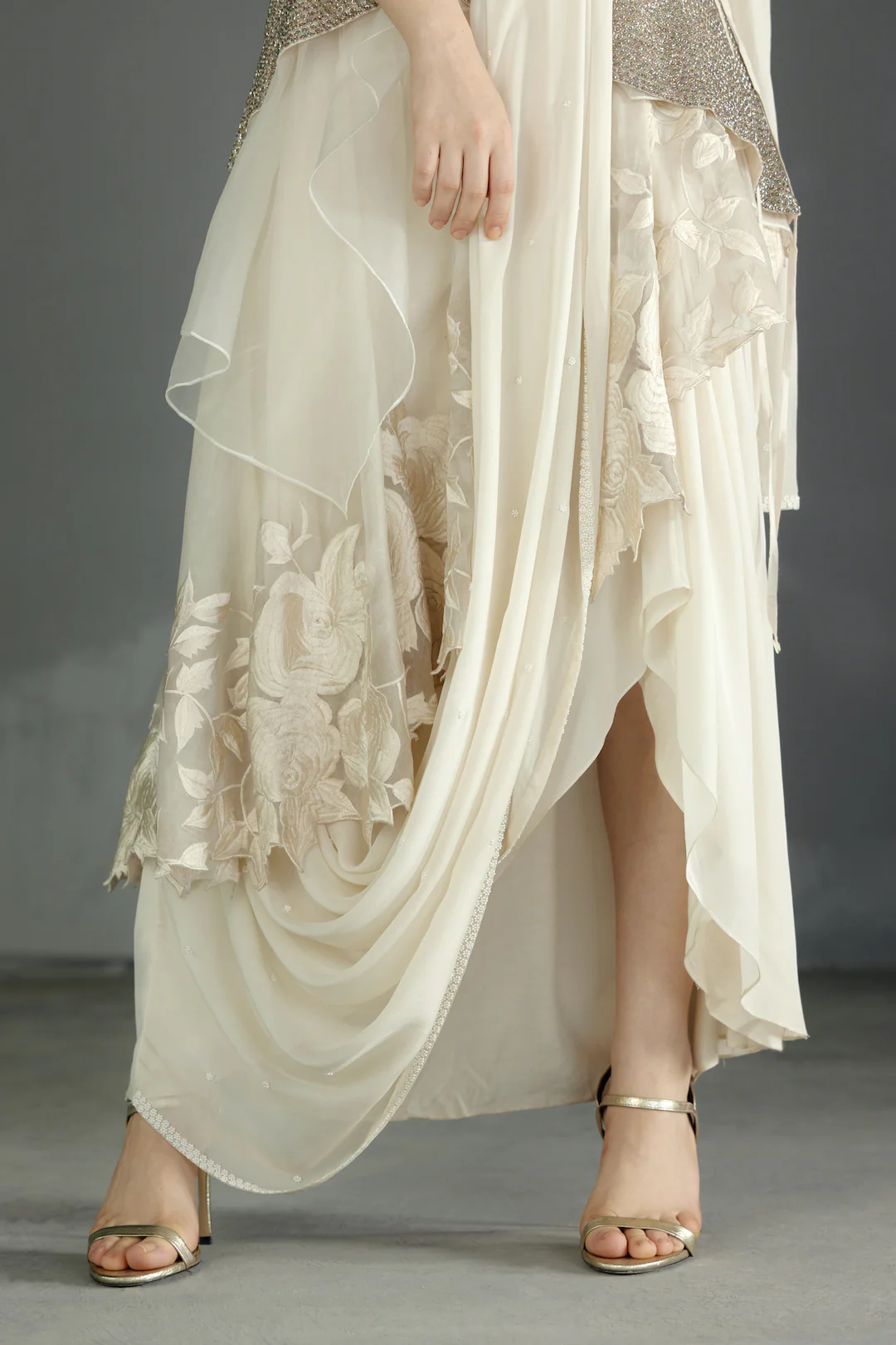 LINDA SARI - Image 6