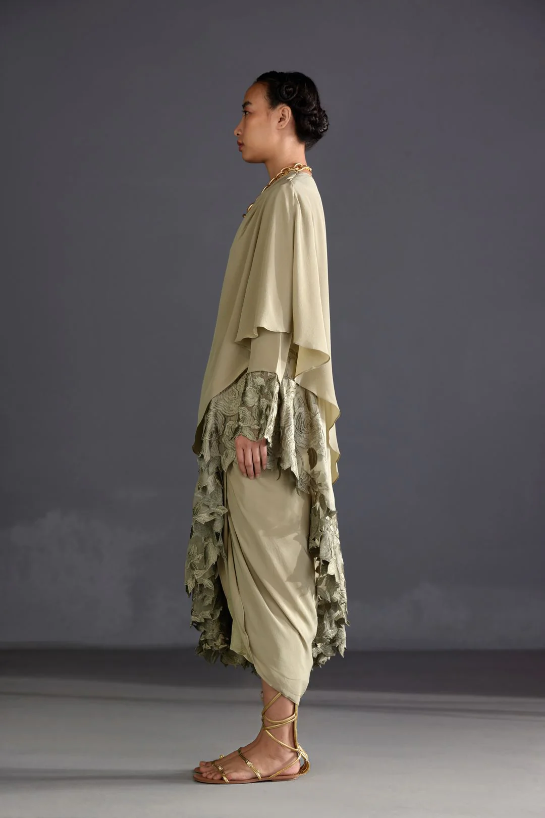 Bisola Toga - Image 3