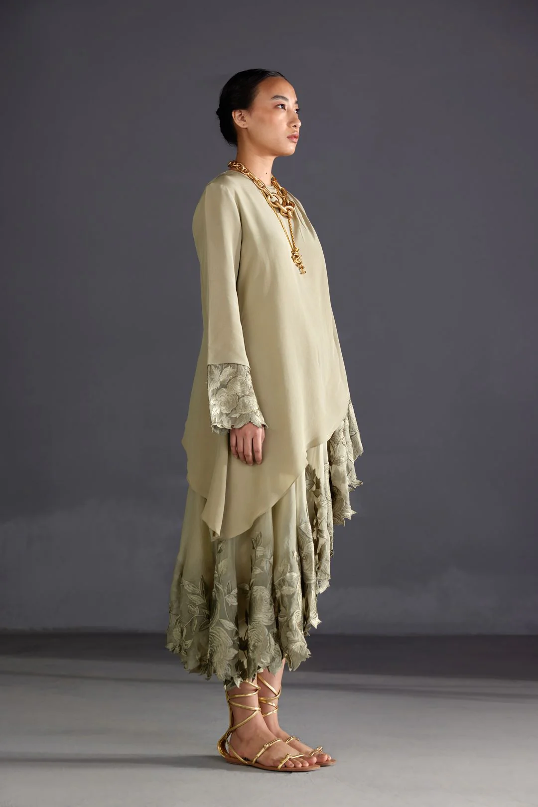 Bisola Toga - Image 4