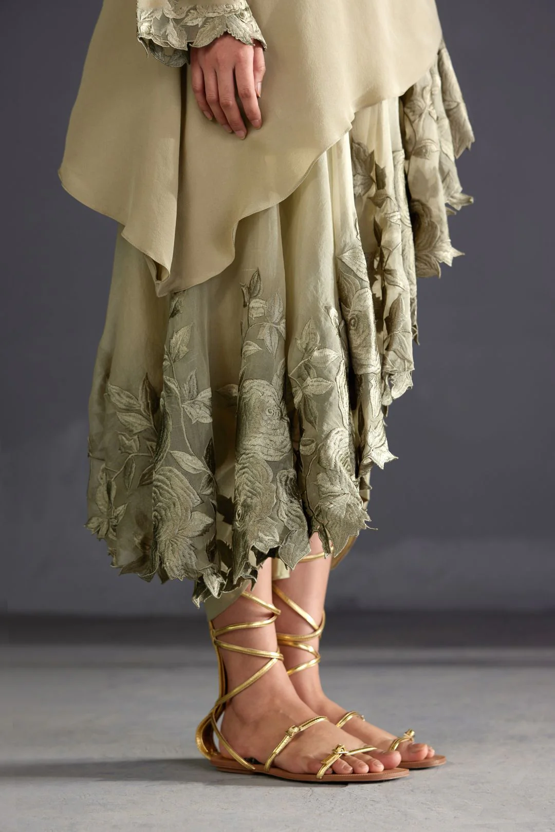 Bisola Toga - Image 5