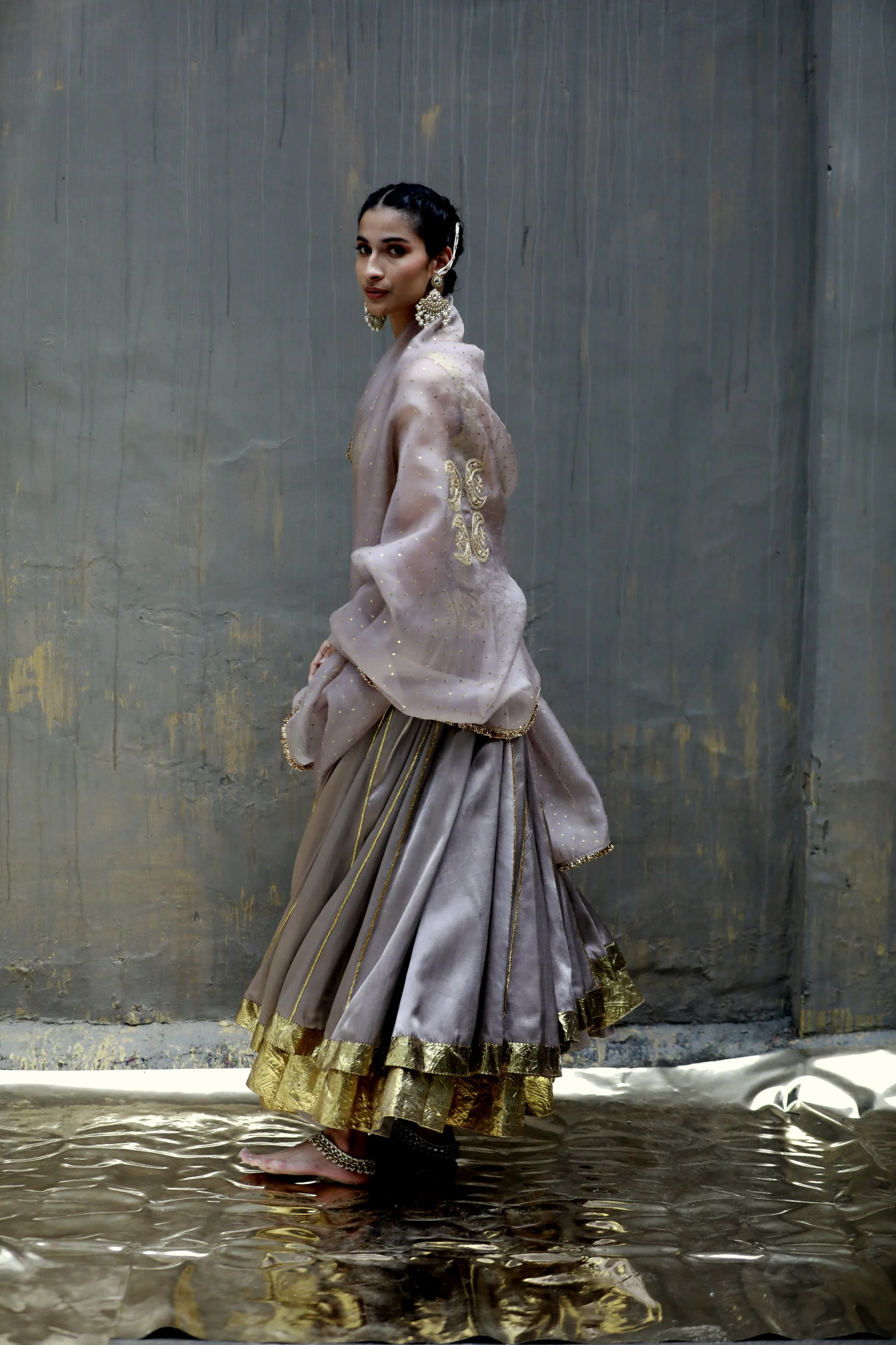 Gulshan - Image 2
