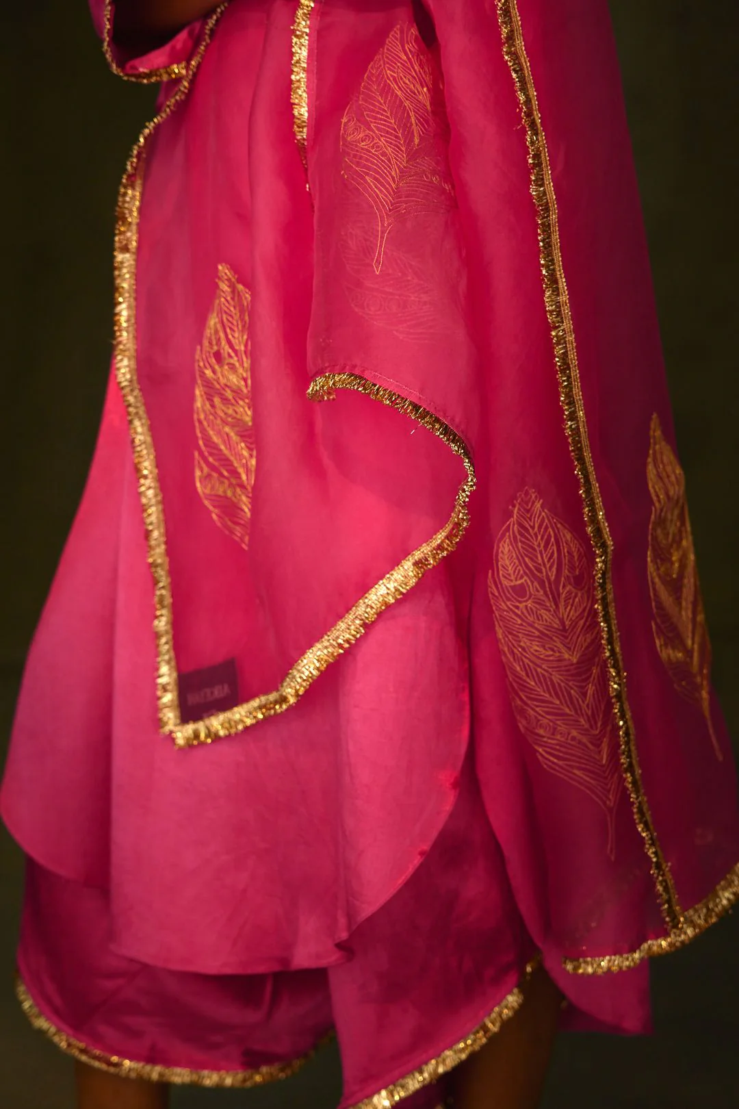 Izna - Image 6