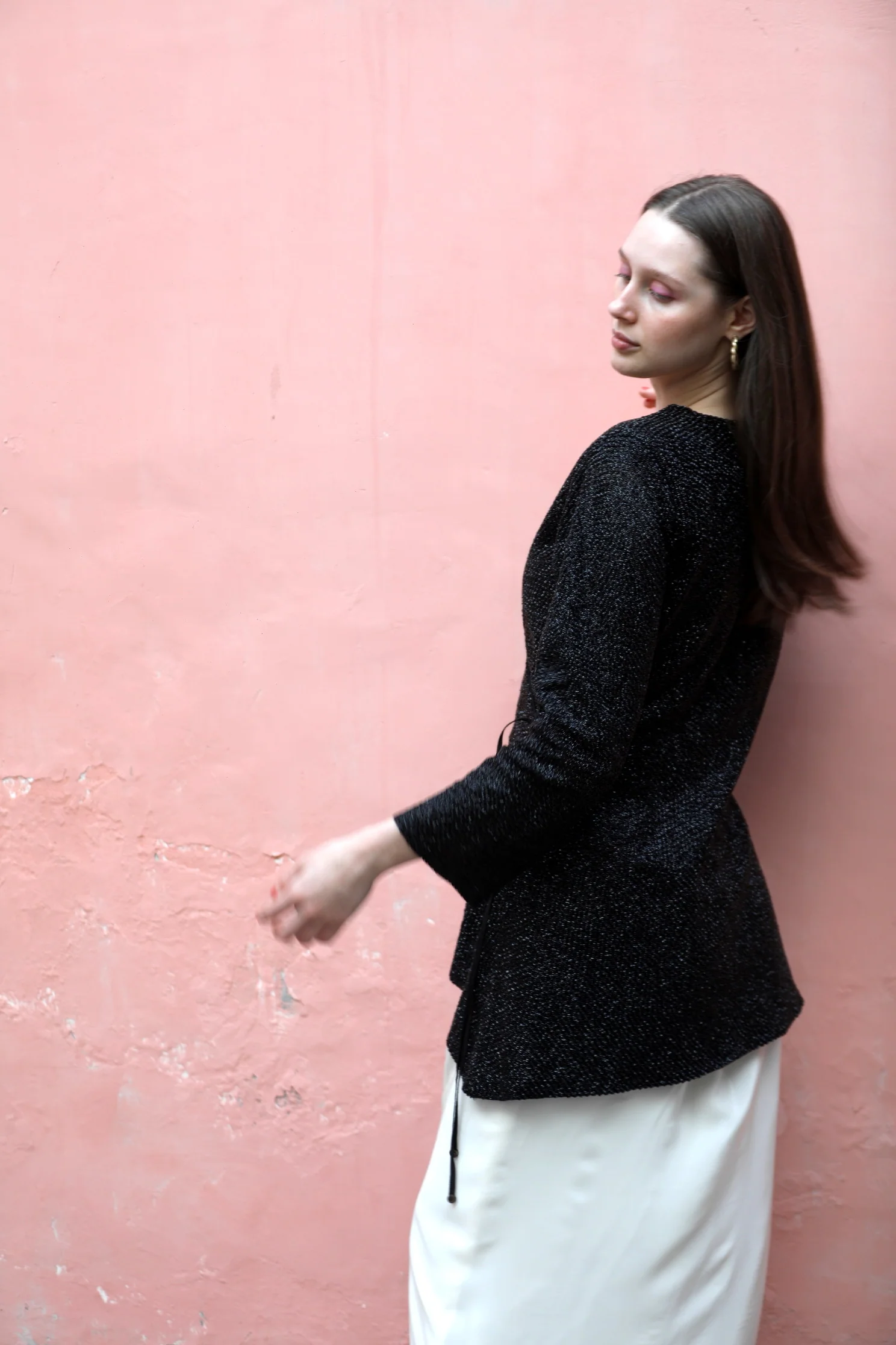 Mia - Image 2