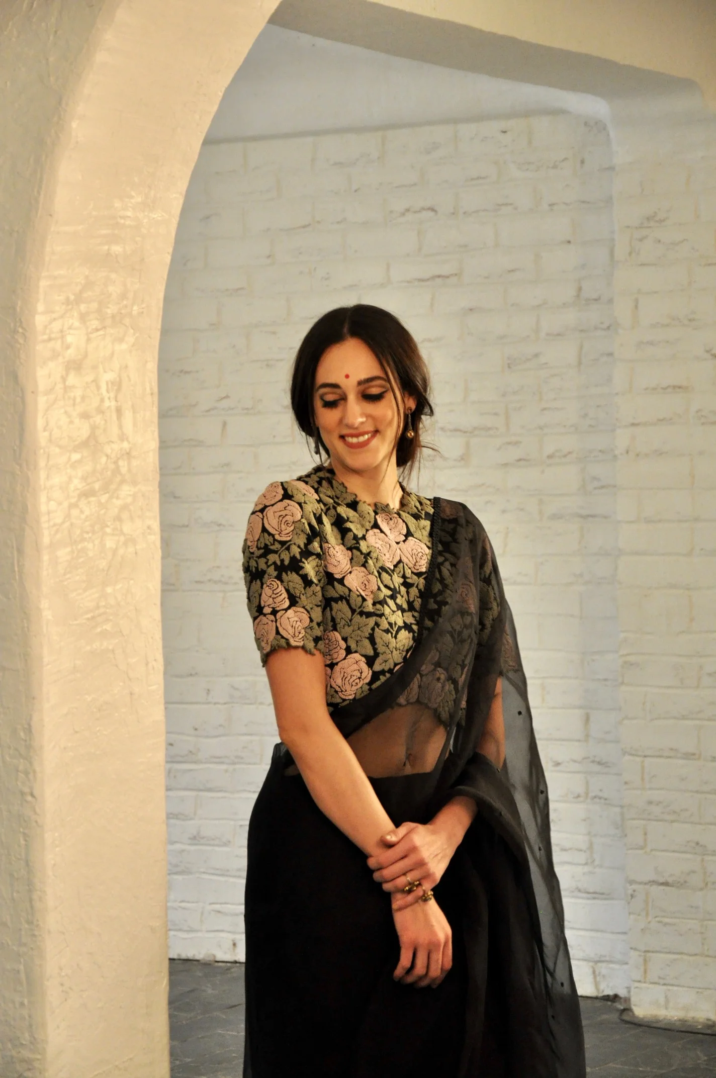 Naaz - Image 4