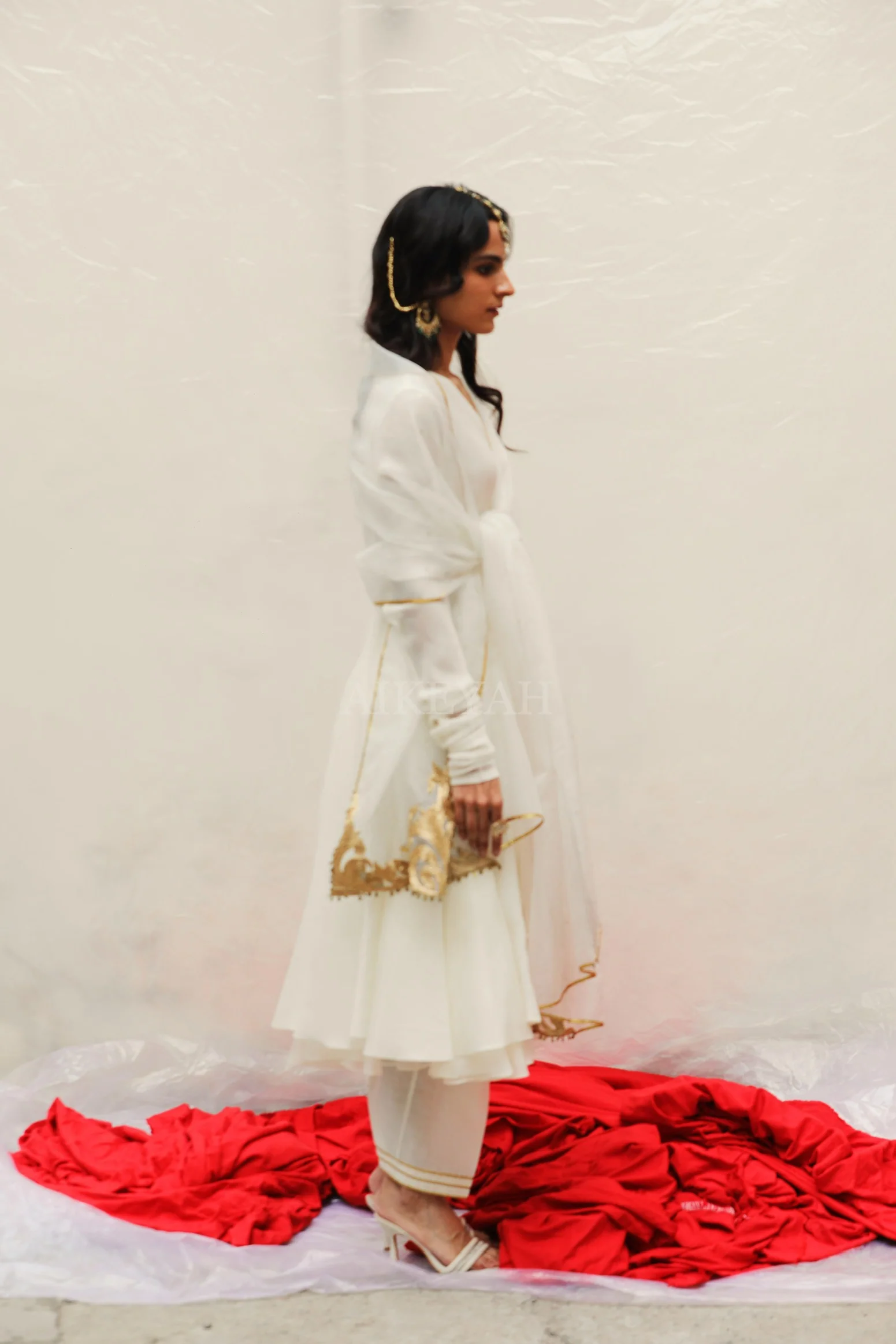 Roja - Image 5