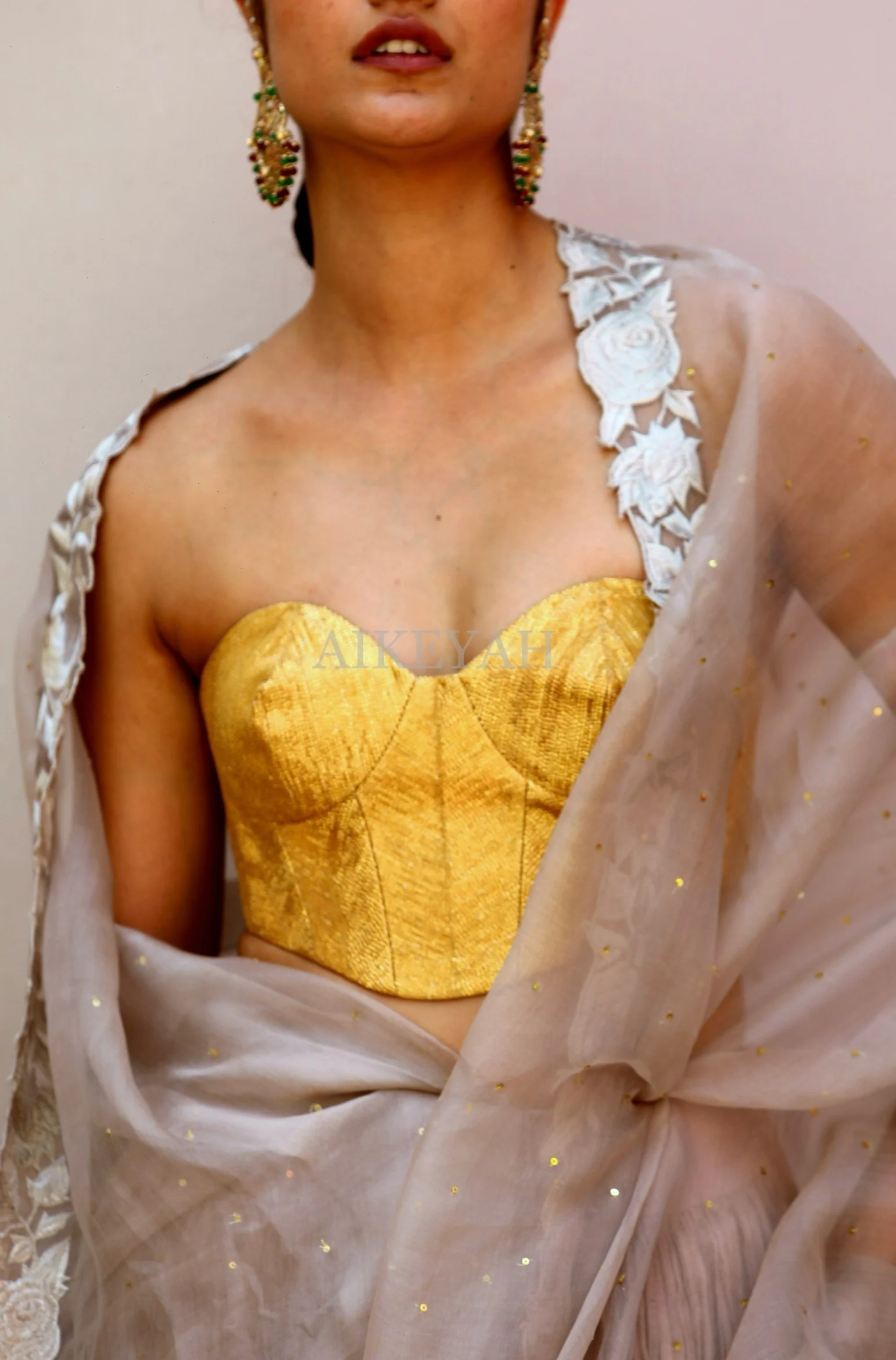 Zareen - Image 6
